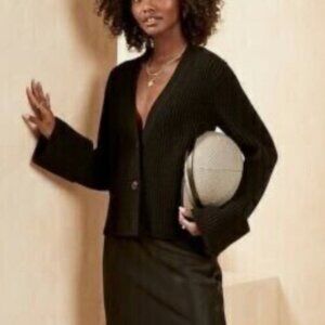 Banana Republic black  Talia Merino-Cashmere Cardigan Sweater in Small